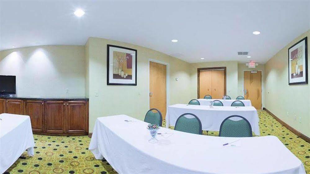 Holiday Inn Express & Suites - Hardeeville-Hilton Head By Ihg Extérieur photo